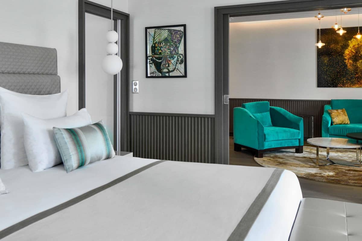 Premium bedding, minibar, desk, laptop workspace