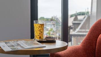 Een kluis op de kamer, verduisterende gordijnen
