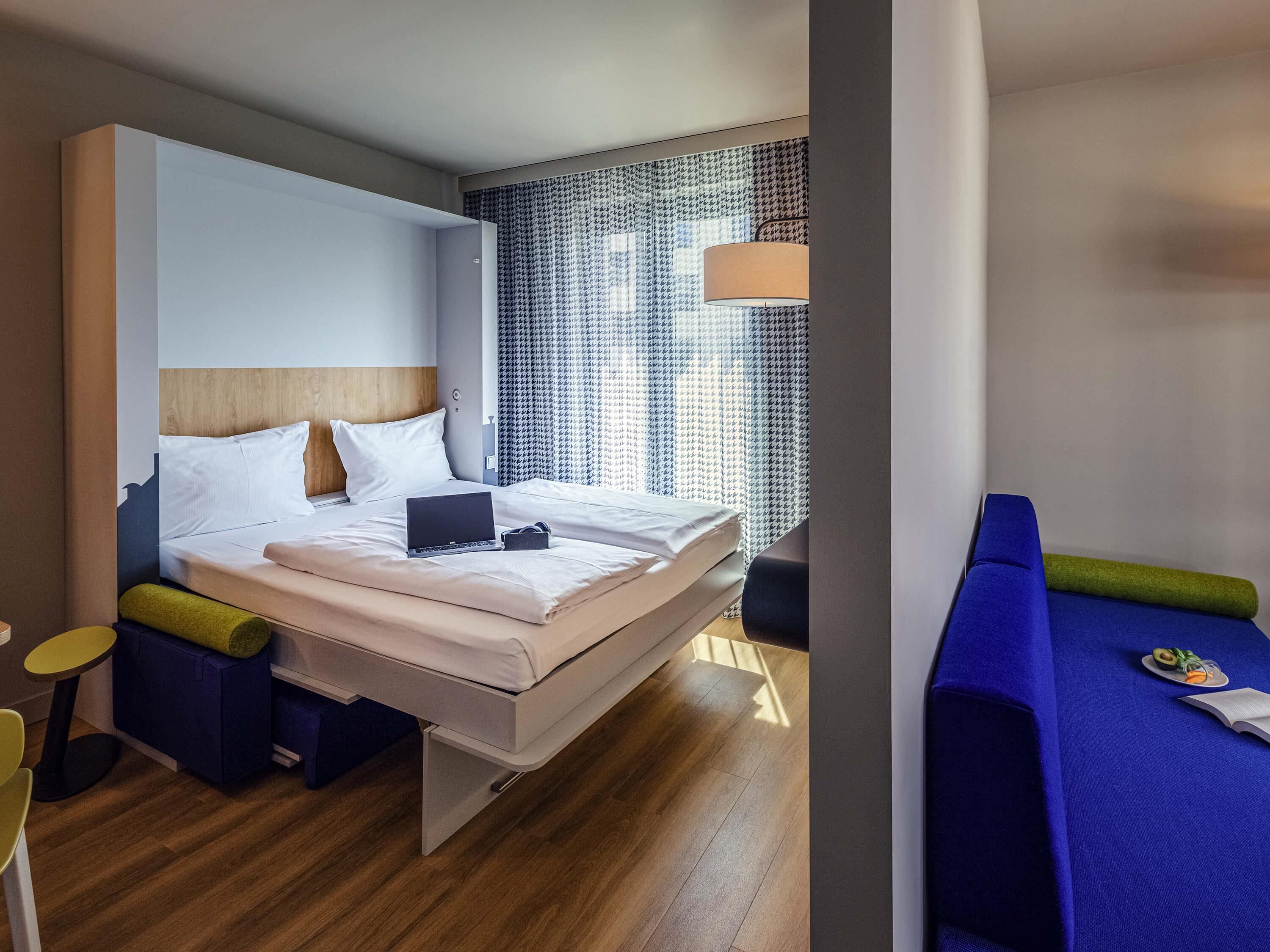 Studio, Multiple Beds, Balcony