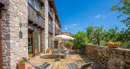 Liano Iris - Terrace & parking place