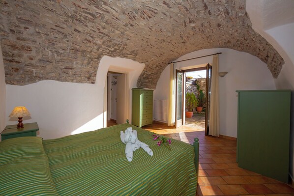 1 chambre, Wi-Fi gratuit, draps fournis