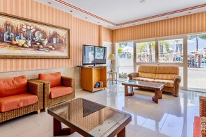 Family Townhome, Multiple Bedrooms (Marbella Resort 6 Pool Whirlpool) | Living area - La Reserva (Marbella)