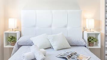 Family Townhome, Multiple Bedrooms, 2 Bathrooms (Marbella Resort 1 Pool Whirlpool) | 2 bedrooms, laptop workspace, free WiFi, bed sheets