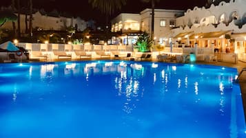 Family Townhome, Multiple Bedrooms (Marbella Resort 7 Pool Whirlpool) | Pool | Outdoor pool