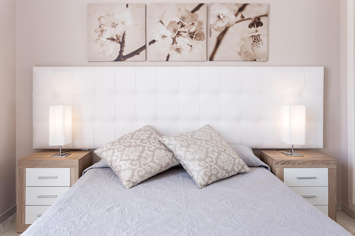 2 bedrooms, laptop workspace, free WiFi, bed sheets