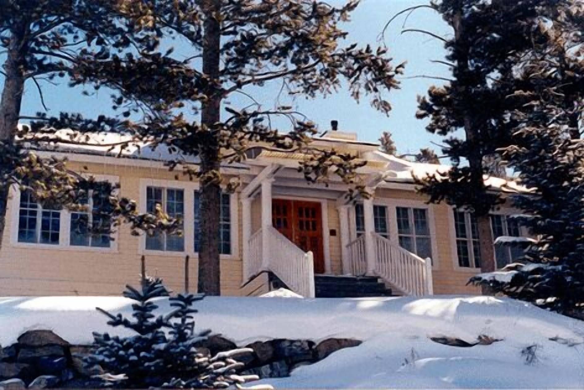 Experience Historic Charm and Modern Comfort at The Culbreath House!