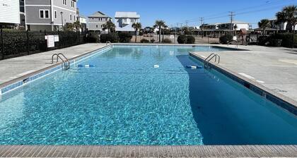 Family friendly oceanfront condo, directly on the beach.