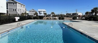 Family friendly oceanfront condo, directly on the beach.