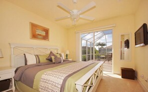 3 bedrooms, iron/ironing board, free WiFi, bed sheets - Direct Access to Gulf, Waterfront Pool Home (Cape Coral)