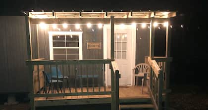 Reel Retreat at Sam Rayburn waterfront access