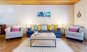 TV - Shared Pool, Pet Friendly, Golf Cart Access (Port Aransas)