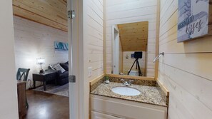 Interior - Shared Pool, Pet Friendly, Golf Cart Access (Port Aransas)