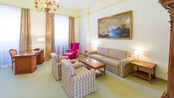 Huoneisto | Oleskelualue | Taulutelevisio