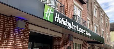 Facciata della struttura