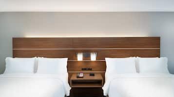 Standard Room | Desk, bed sheets