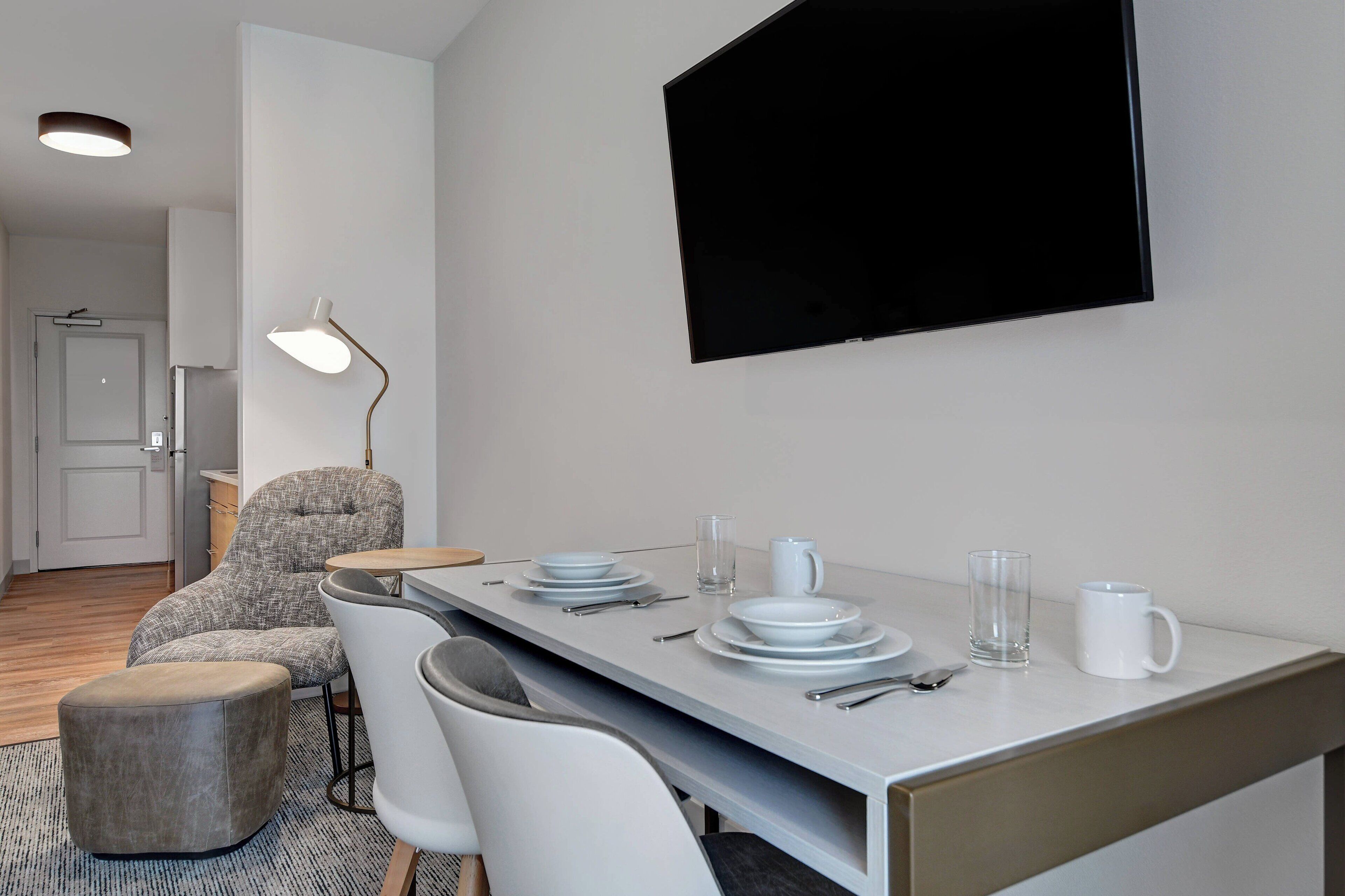 Individually furnished, iron/ironing board, free cots/infant beds, WiFi