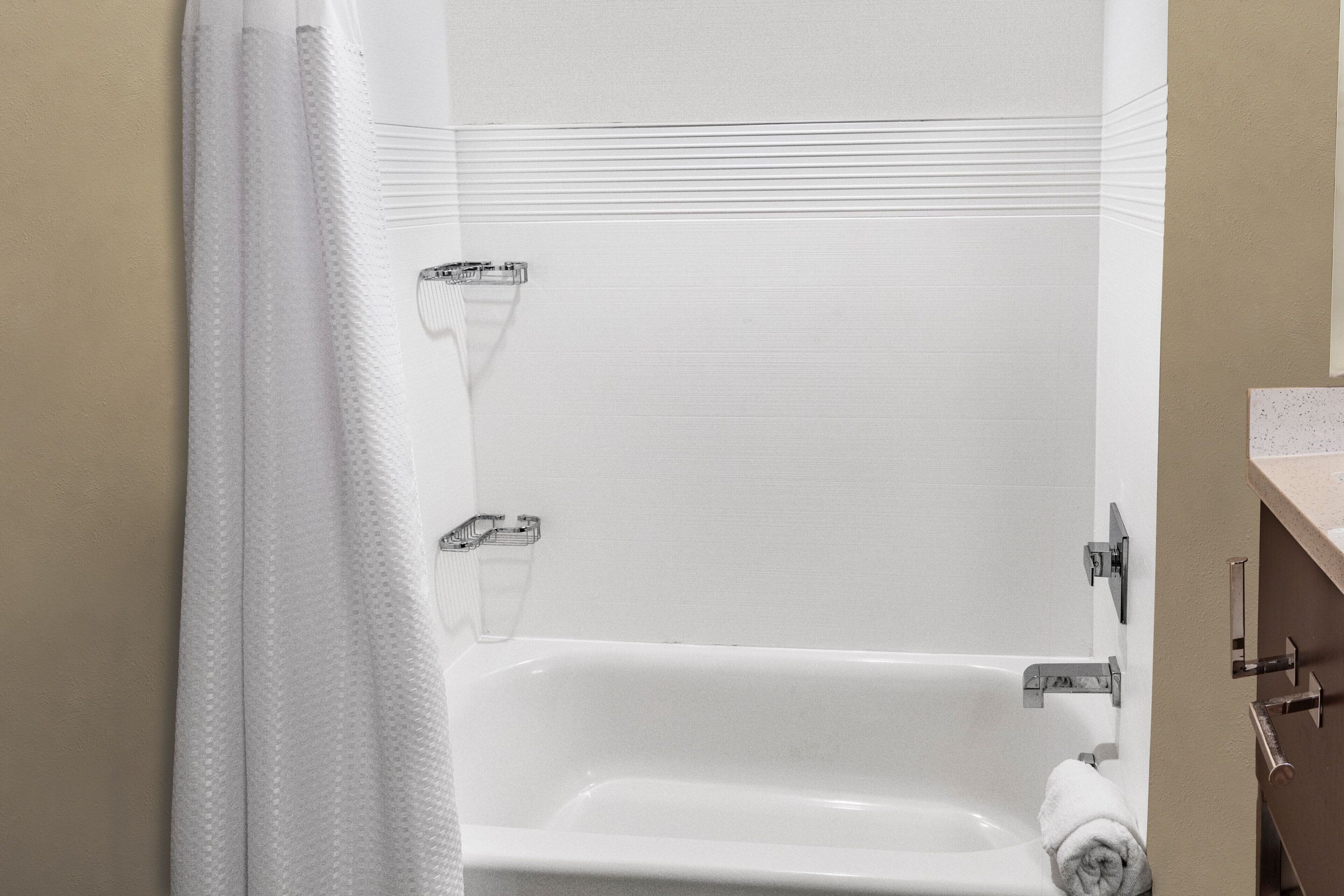 shower, free toiletries, hair dryer