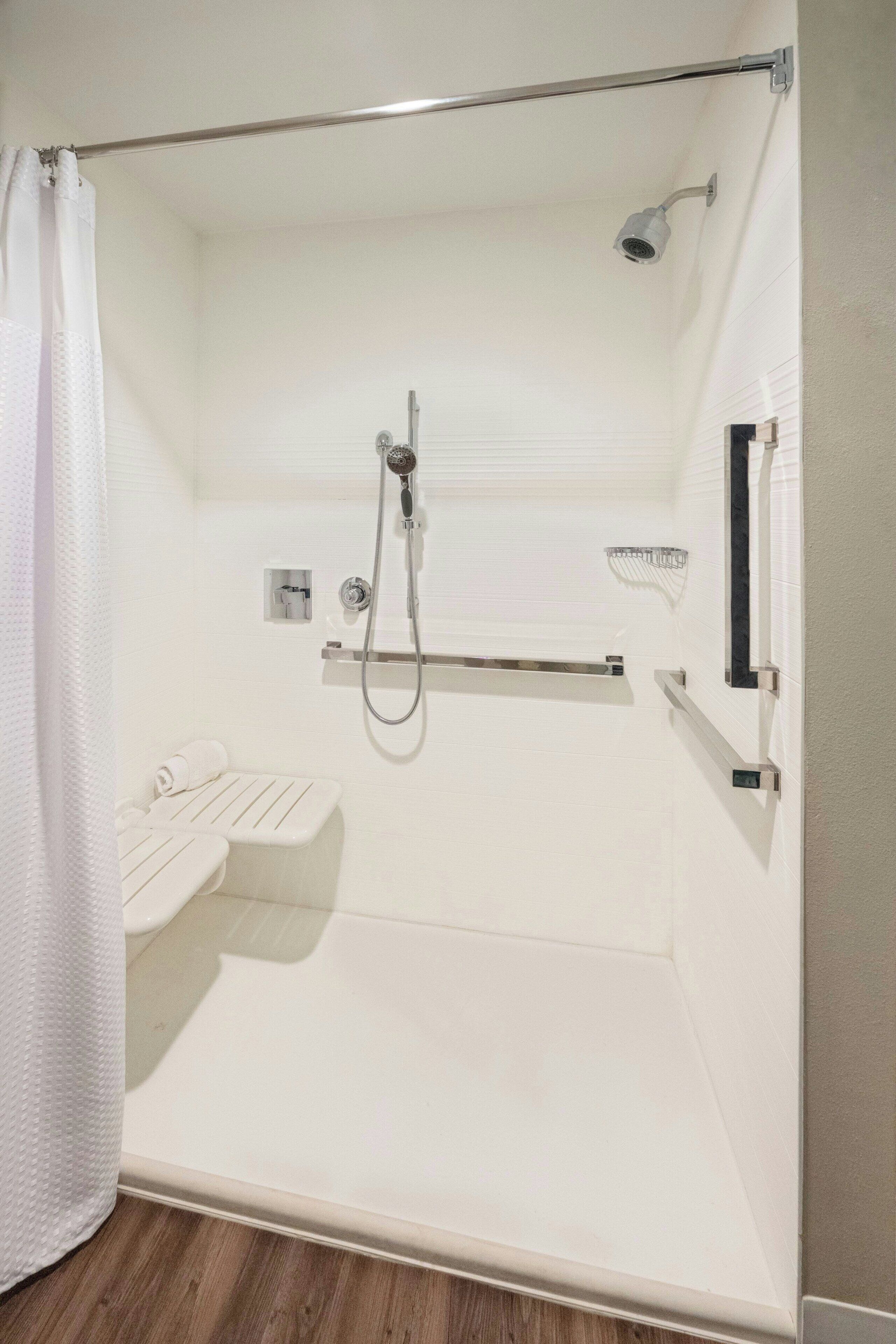 studio, 1 king bed with sofa bed | bathroom | shower, free toiletries, hair dryer