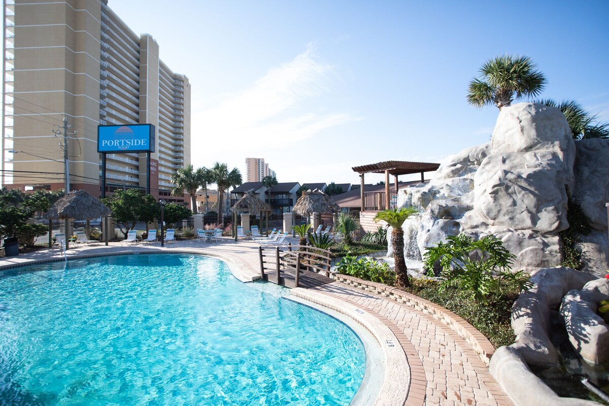 Portside Resort T2 Pet Friendly – Short Walk to the Beach! Hot Tub & 3 Pools! West end PCB