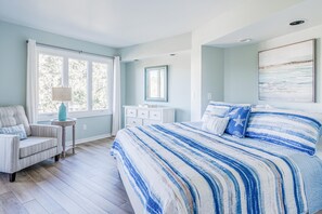 1 slaapkamer, een strijkplank/strijkijzer, gratis wifi, beddengoed