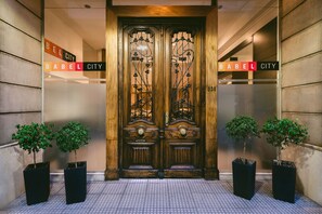 Exterior - Babel City (Buenos Aires)