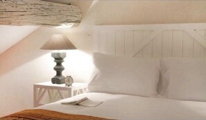 2 bedrooms, iron/ironing board, WiFi - Splendid duplex in Provence, in the middle of vineyards (Robion)