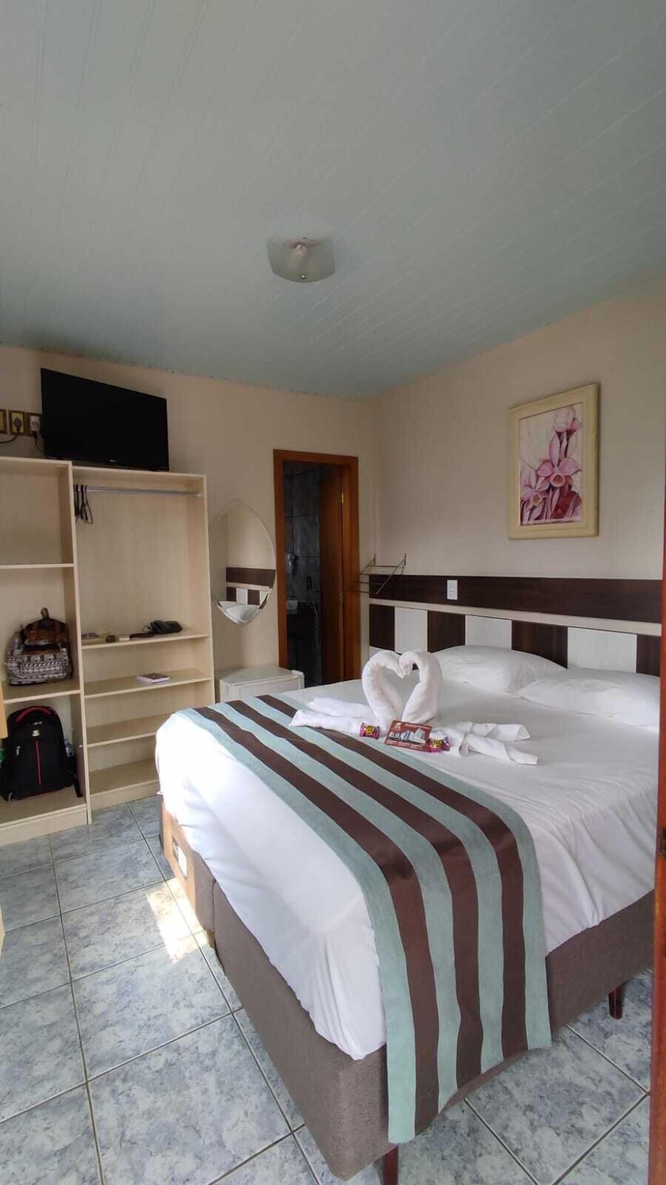 Wifi gratis y ropa de cama 