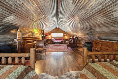 The Hideout at Palo Duro Canyon - Rider’s Roost