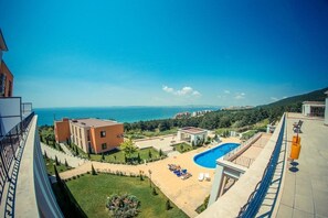 Alberca al aire libre 