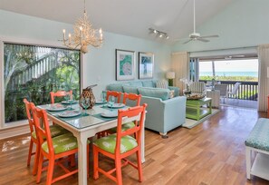 Hus (South Seas Gulf Cottage 1106) | Oppholdsrom | Flatskjerm-TV