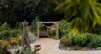 The Carlton Manor Hotel