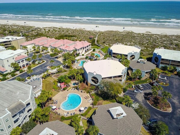 Condo, Multiple Beds (HIB-F102 Pool View 2 BR Free Tix 3 Po) | Beach | On the beach