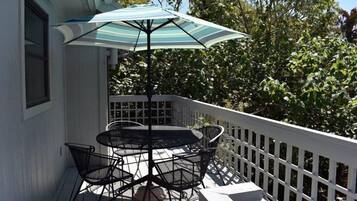 House (Gulf Pines) | Balcony