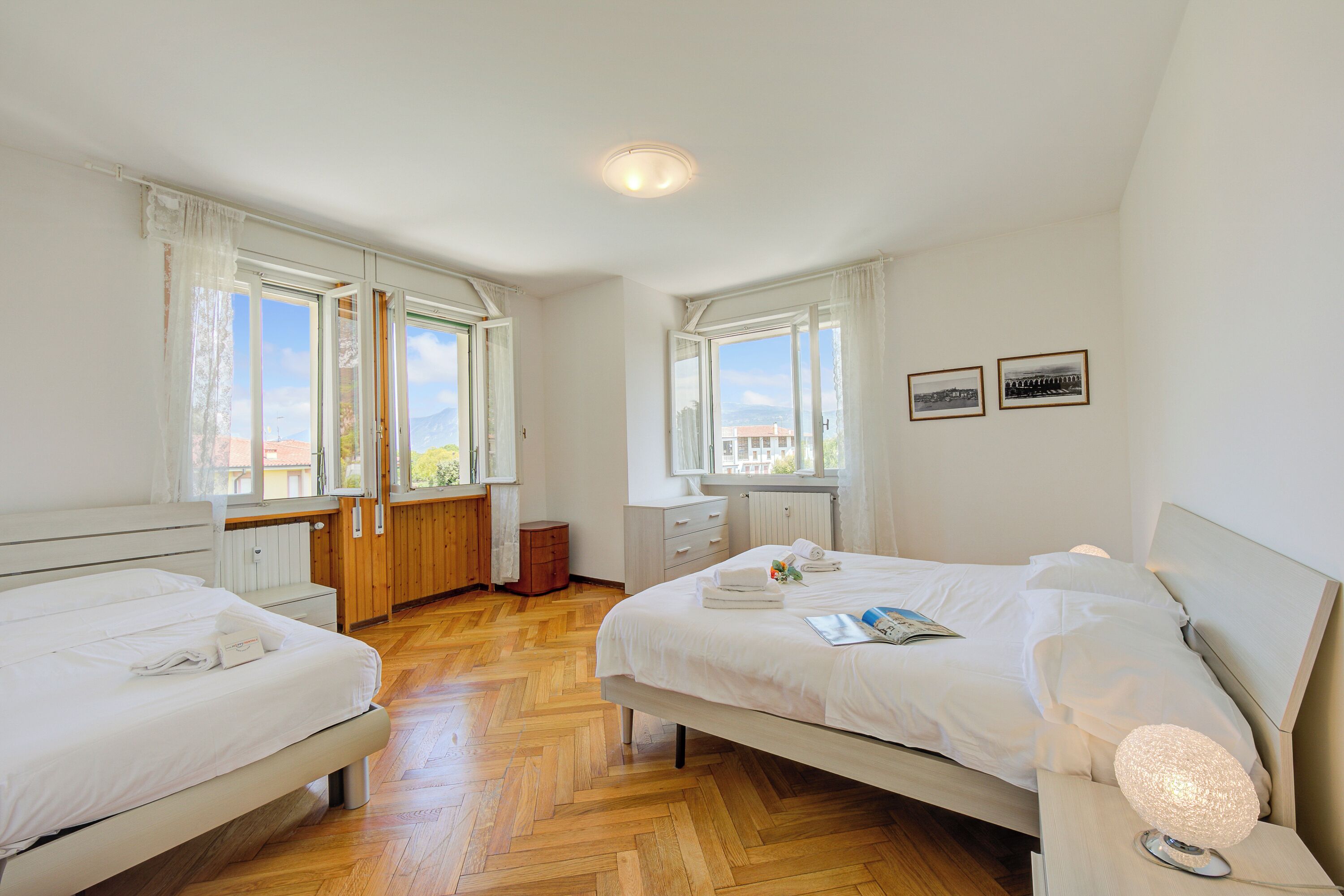 Appartamento Standard, camere multiple, 2 bagni (Margherita near lake - Family) | 3 camere, Wi-Fi gratuito, lenzuola