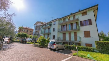 Family Apartment, Multiple Bedrooms (Claz House) | Exterior