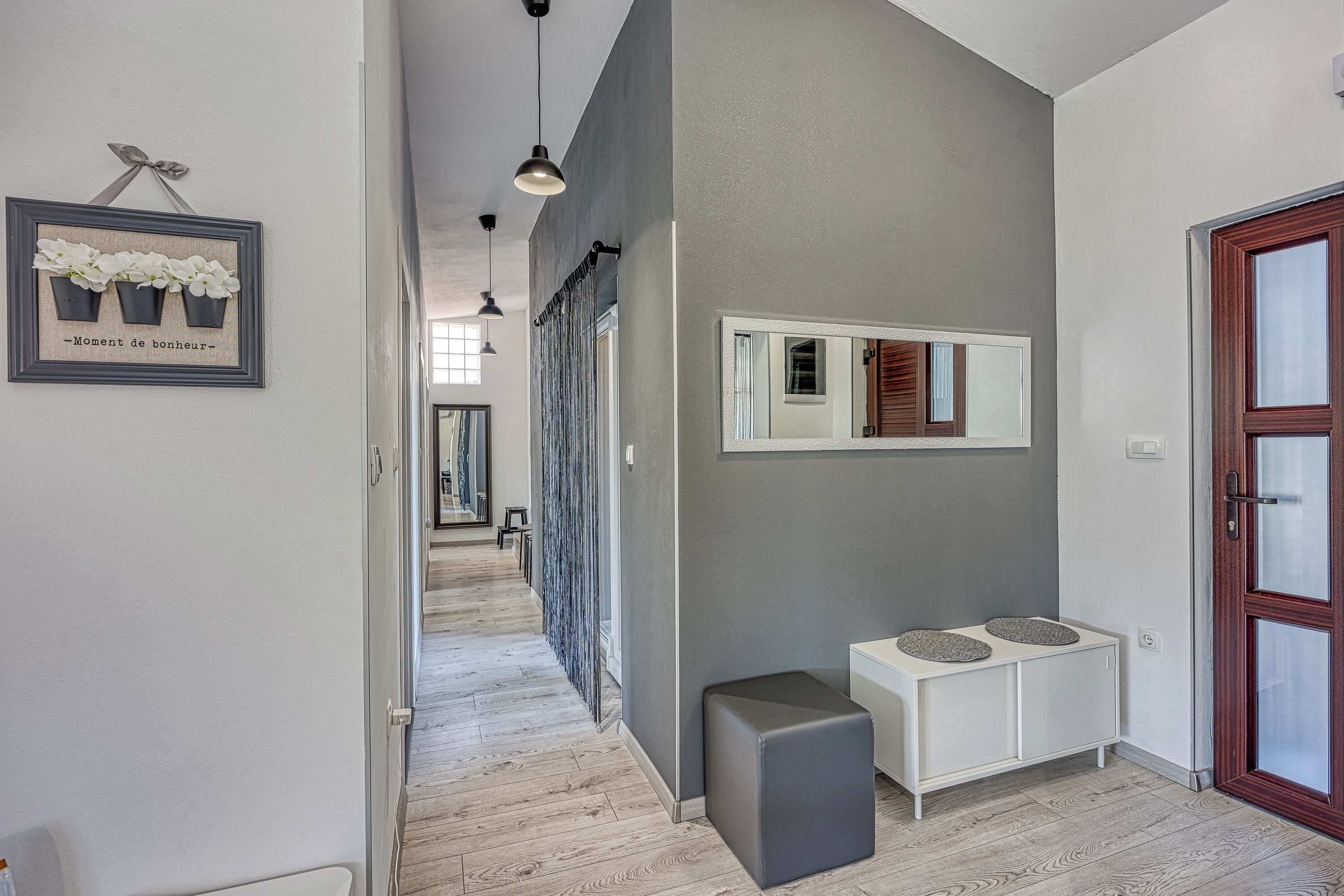 Family House, 2 Bedrooms, Microwave (Family Friendly House Kacana - Garden) | Interior