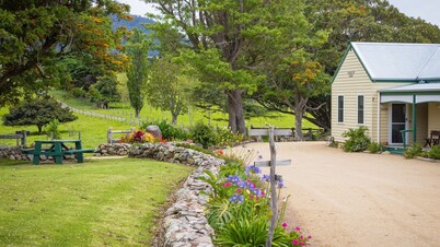 Henkley Cottage 2 - Jeremiah