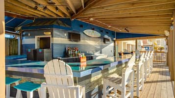 Bar (en la propiedad)