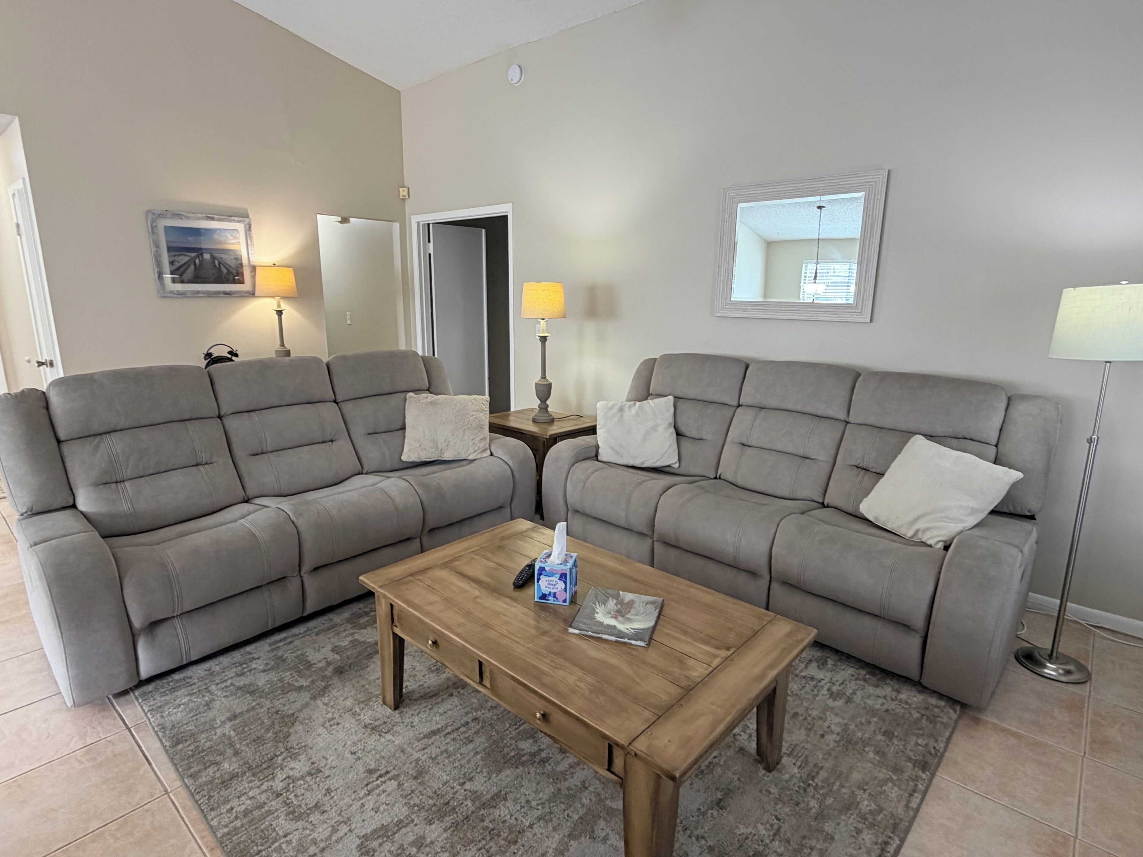 リビング エリア