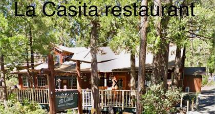 The Little Cabin 🌲The coziest cabin on the Mountain.
