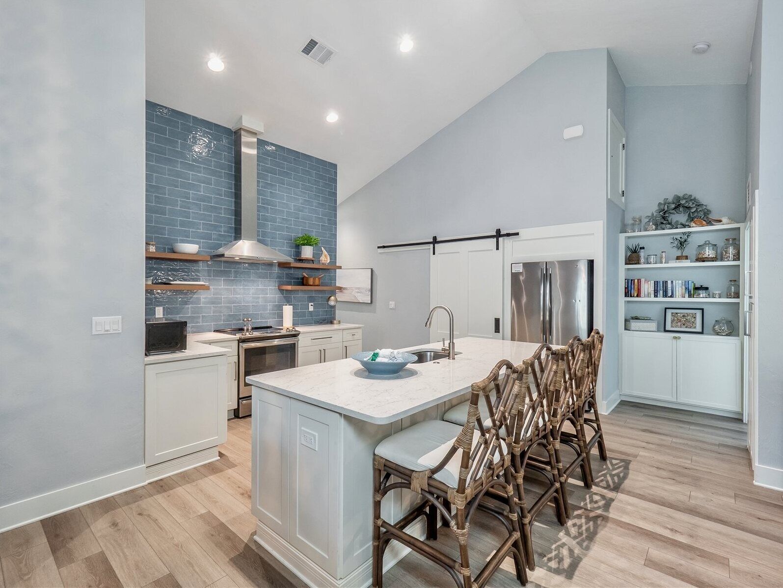 Hus (On the Wiles Side) | Eksteriør