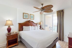 3 bedrooms, iron/ironing board, Internet, bed sheets