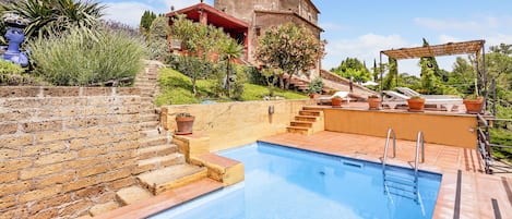 Family Villa, 4 Bedrooms, Fireplace, Mountainside (Torre Del Melograno With Heated Pool) | Pool | Seasonal outdoor pool