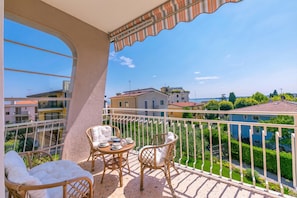 Appartamento familiare, camere multiple, 2 bagni (La Maison Fleurie Appartamento Giglio) | Parco della struttura