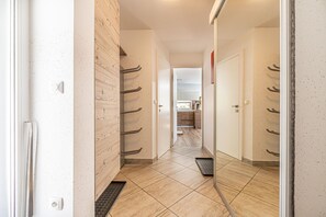Villa estándar, varias habitaciones, 2 baños, junto a la montaña (Pool Villa Katja Kranjska Gora) | Interior