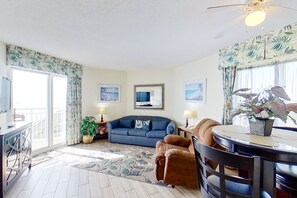 Televisio, DVD-soitin, videokirjasto