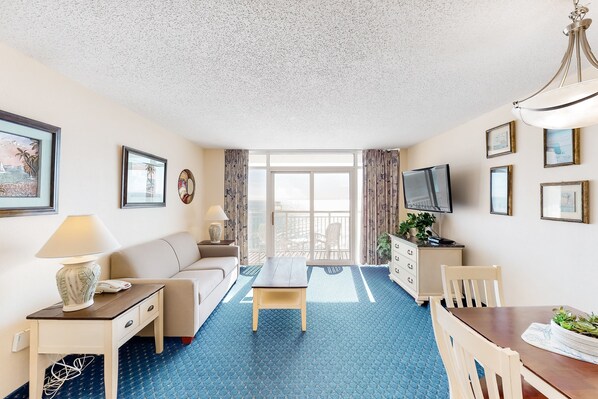 Télévision, lecteur de DVD, vidéothèque