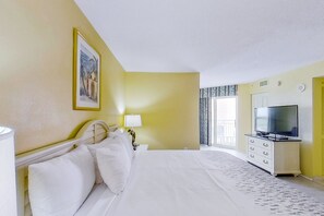 Strykjärn/strykbräda, wi-fi och sängkläder