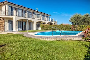 Family Villa, Multiple Bedrooms, Mountainside (Villa Lucia Riviera dei Fiori Pool) | Private pool - Villa Lucia Riviera dei Fiori Pool (Sanremo)