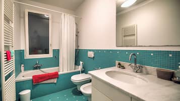 Family Villa, Multiple Bedrooms, Mountainside (Villa Lucia Riviera dei Fiori Pool) | Bathroom | Shower, hair dryer, bidet, towels